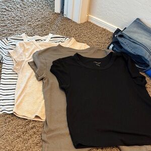American Eagle (3)/A New Day(1) Stylish T-Shirt Bundle